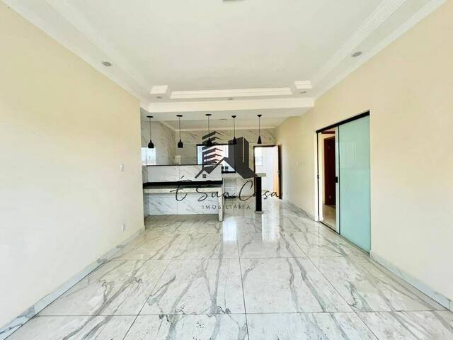 Casa para Venda em Contagem - 3