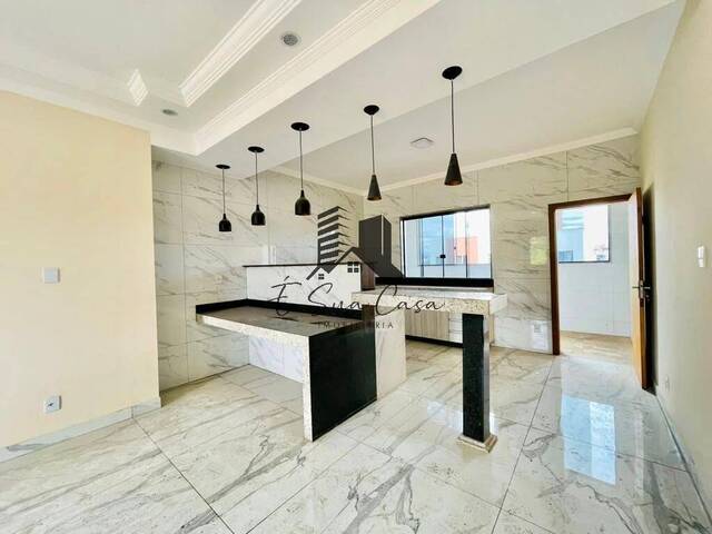 Casa para Venda em Contagem - 4