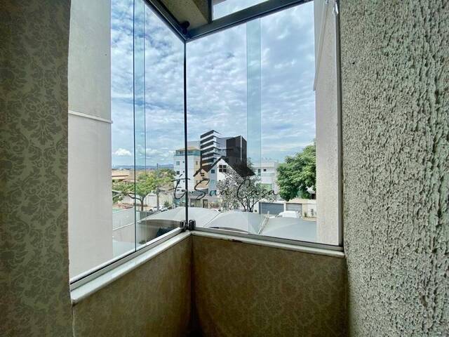 Apartamento para Venda em Contagem - 5