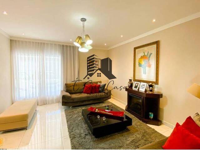 Casa para Venda em Belo Horizonte - 2