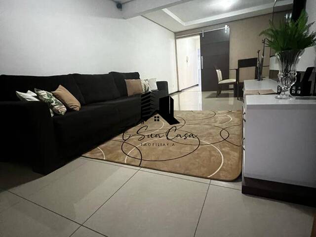 Casa para Venda em Contagem - 4