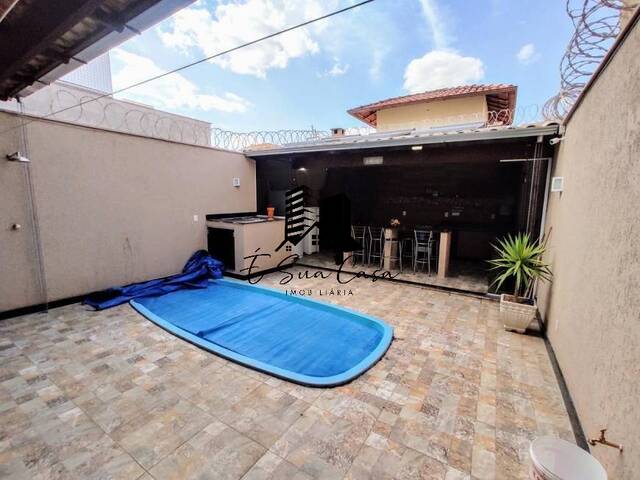 Casa para Venda em Contagem - 4