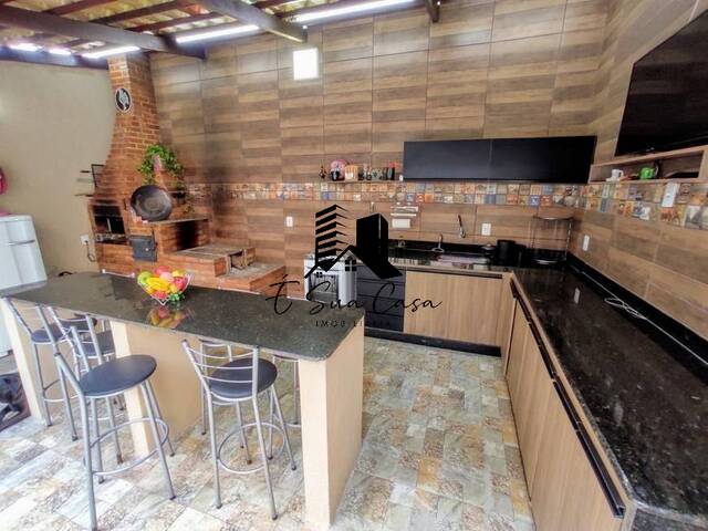 Casa para Venda em Contagem - 2