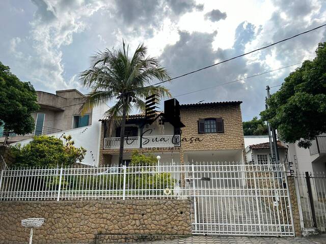 Casa para Venda em Contagem - 2