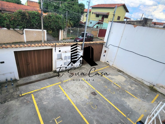 Casa para Venda em Contagem - 3