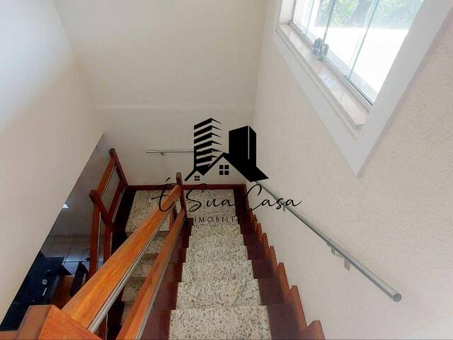 Casa para Venda em Contagem - 4
