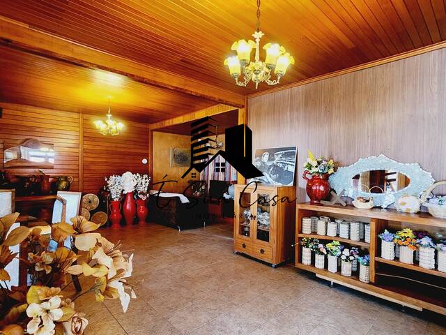 Casa para Venda em Contagem - 2