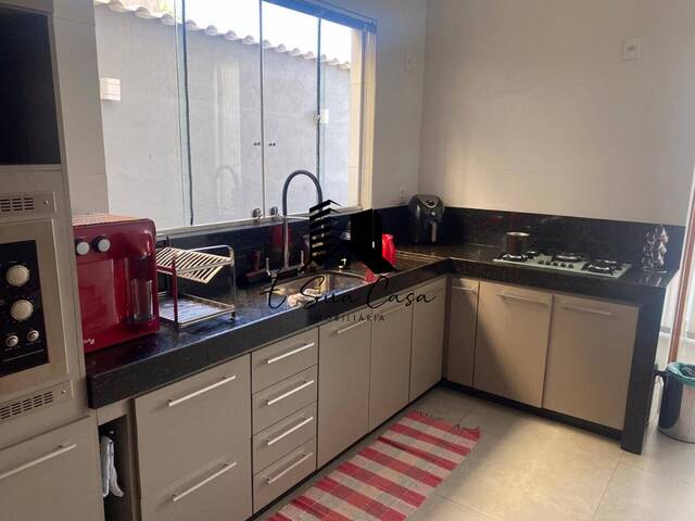 Casa para Venda em Contagem - 5