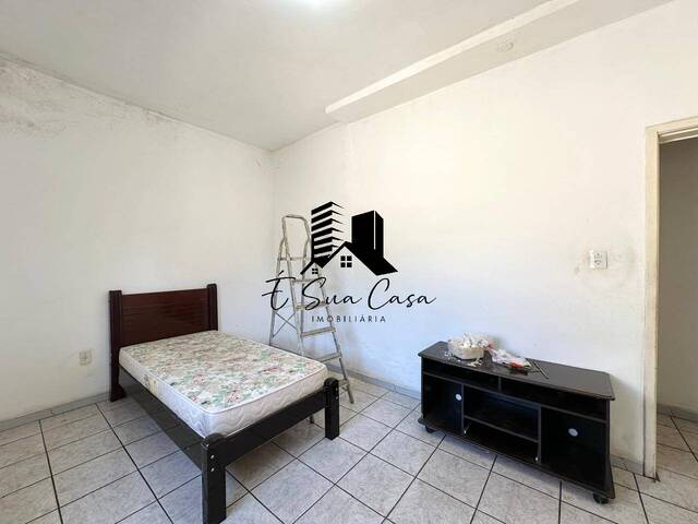 Casa para Venda em Contagem - 2