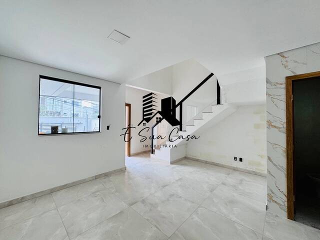 Casa para Venda em Contagem - 4