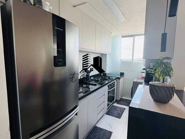 Apartamento para Venda em Contagem - 2