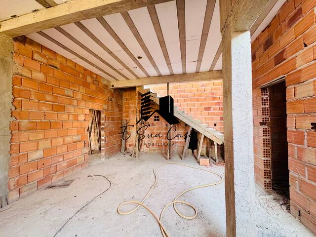 Casa para Venda em Contagem - 4