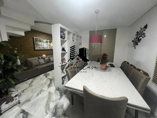 Casa para Venda em Contagem - 4