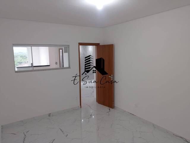 Casa para Venda em Contagem - 5