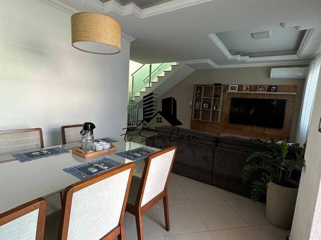 Casa para Venda em Contagem - 4