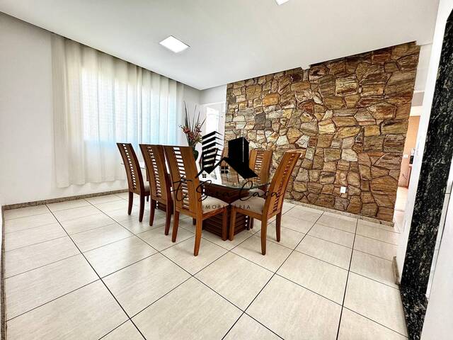 Casa para Venda em Contagem - 4