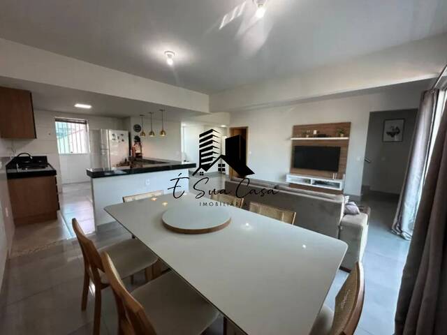 #1870 - Casa para Venda em Contagem - MG - 2