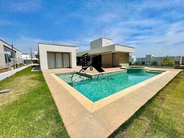 #1935 - Casa para Venda em Betim - MG - 2