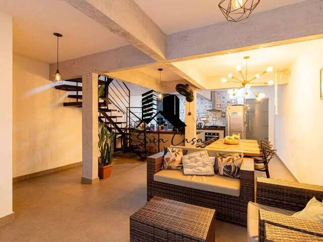 Casa para Venda em Contagem - 3