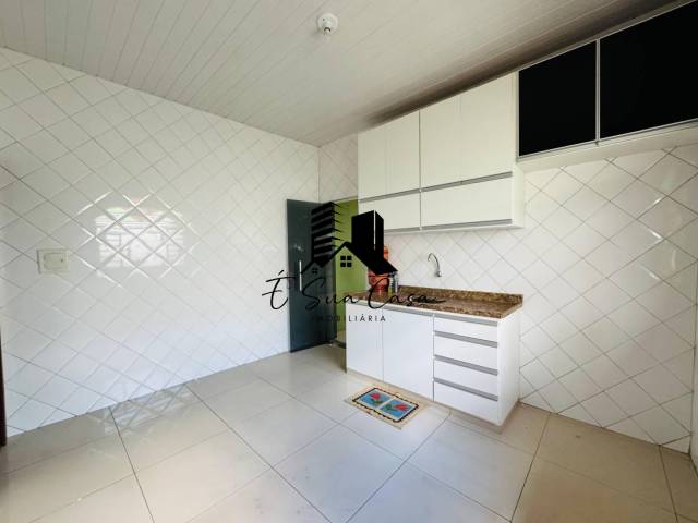 Casa para Venda em Contagem - 3