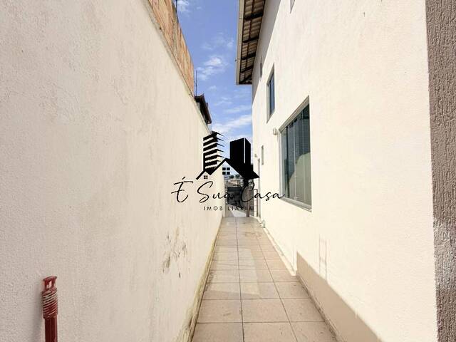 Casa para Venda em Contagem - 4