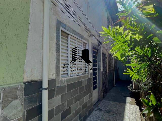 Casa para Venda em Contagem - 2