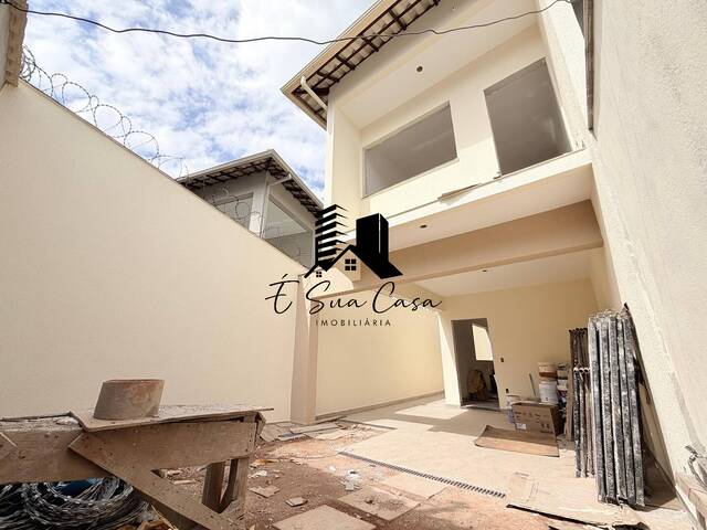 #2103 - Casa para Venda em Contagem - MG - 1