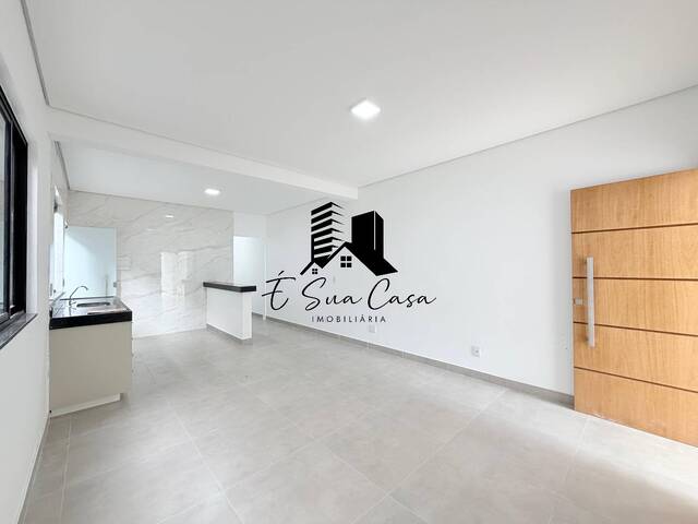 Casa para Venda em Contagem - 2