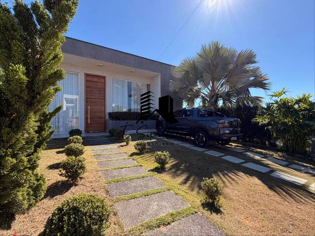 #2131 - Casa para Venda em Esmeraldas - MG - 1