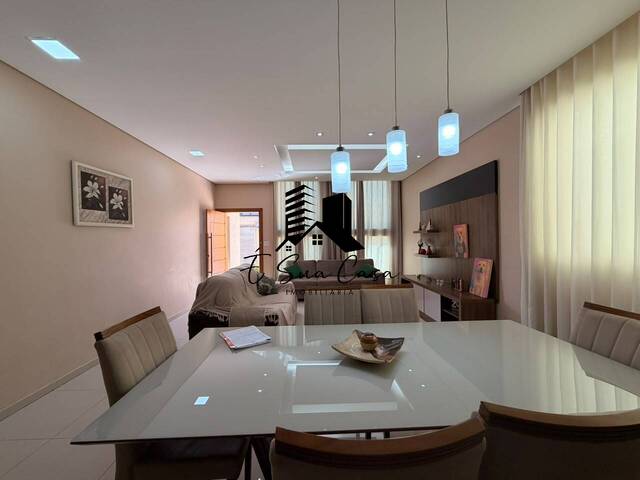 Casa para Venda em Contagem - 4