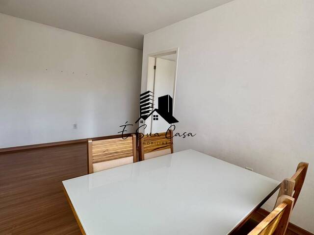 Apartamento para Venda em Contagem - 2