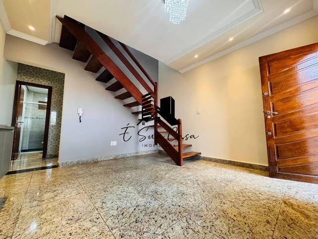 #1783 - Casa para Venda em Contagem - MG - 2
