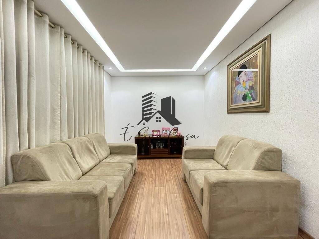 Casa, 3 quartos, 250 m² - Foto 2