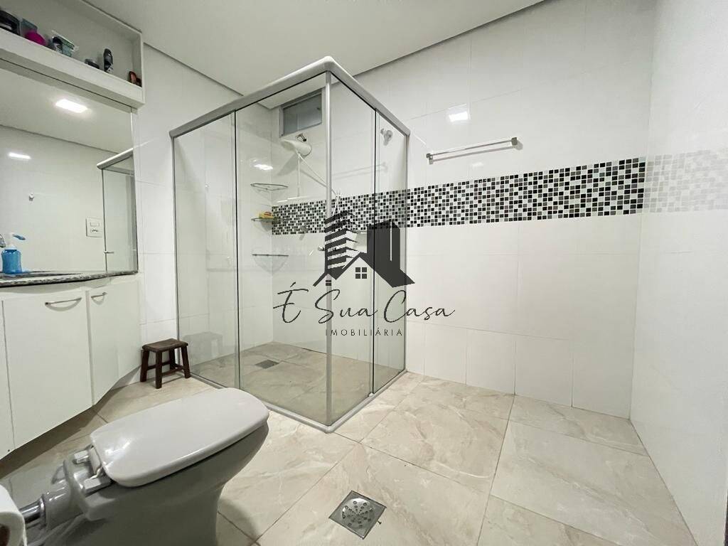 Casa, 3 quartos, 250 m² - Foto 10