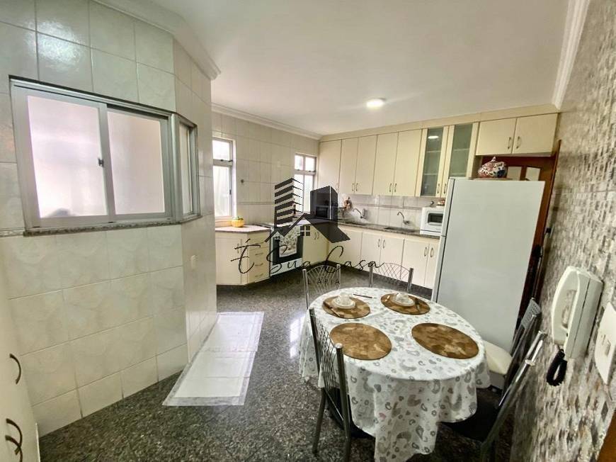 Casa, 4 quartos, 360 m² - Foto 3