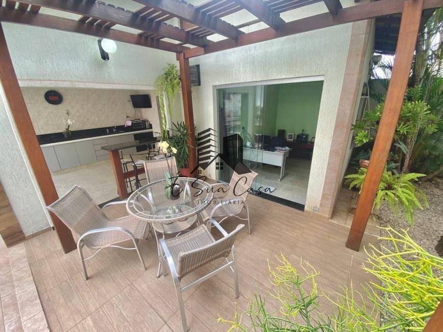 Casa, 4 quartos, 360 m² - Foto 17