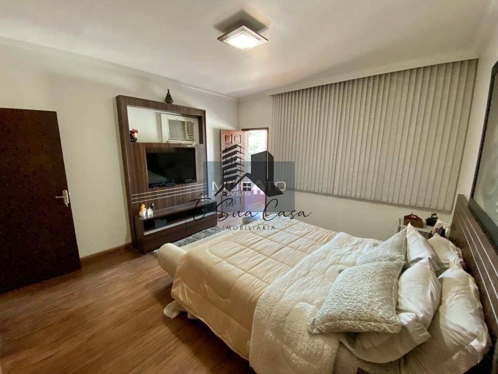 Casa, 4 quartos, 240 m² - Foto 17