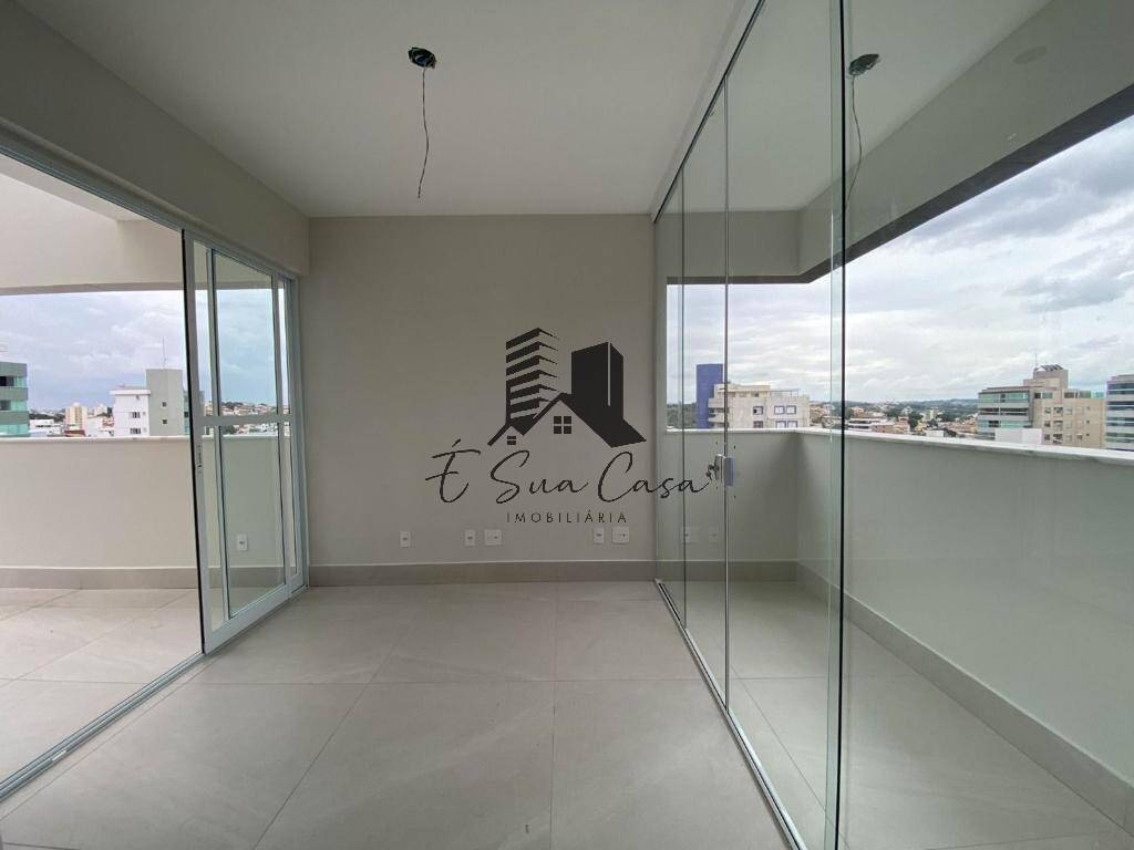 Cobertura, 4 quartos, 215 m² - Foto 25