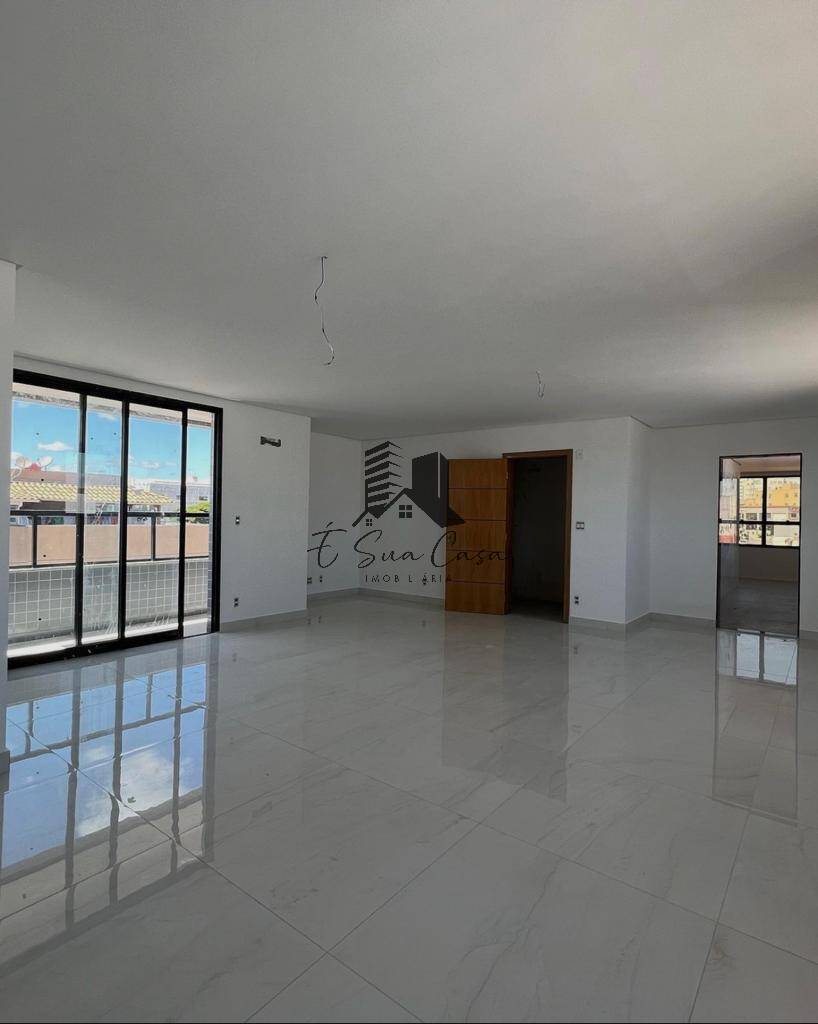 Apartamento, 3 quartos, 270 m² - Foto 2