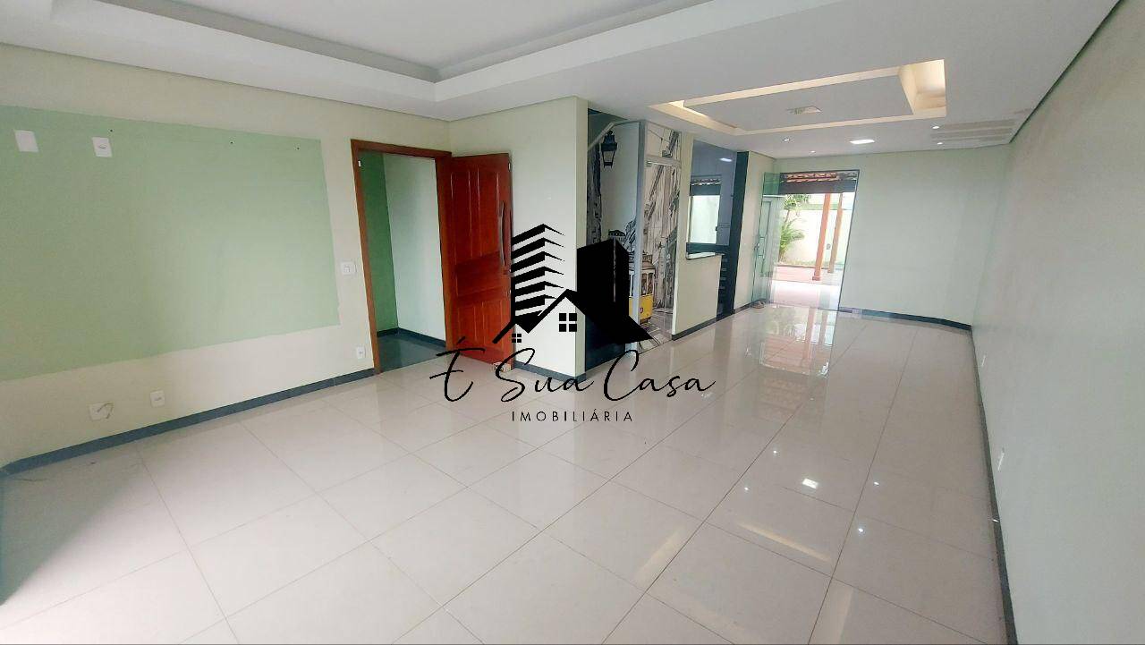 Casa, 3 quartos, 204 m² - Foto 1