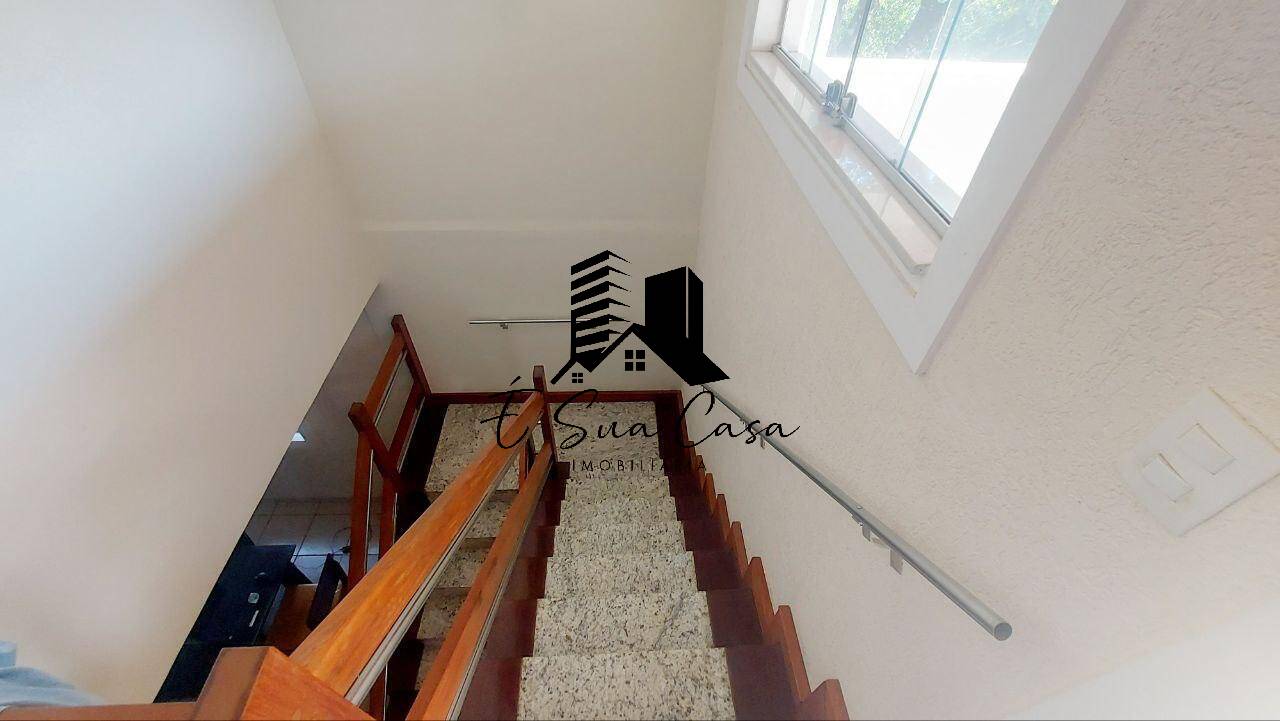 Casa, 3 quartos, 196 m² - Foto 4