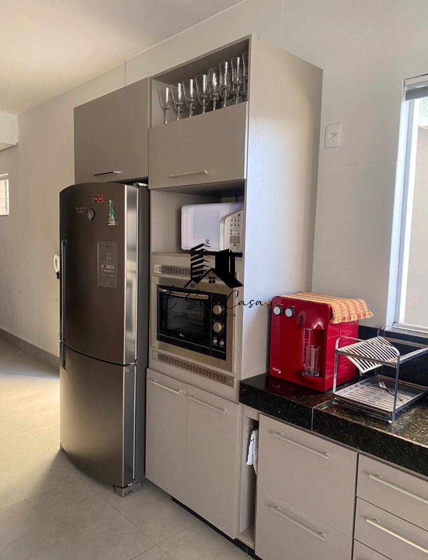 Casa, 3 quartos, 290 m² - Foto 9