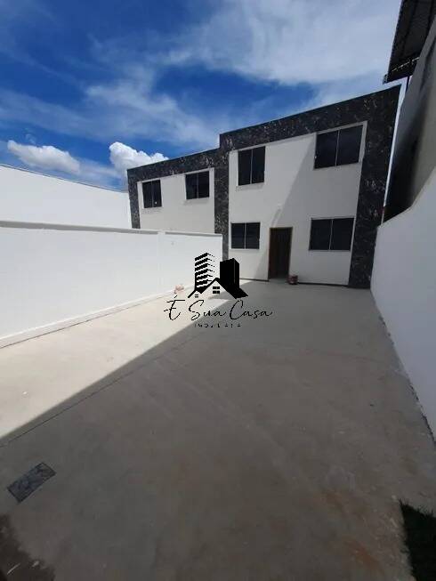 Casa, 3 quartos, 233 m² - Foto 1
