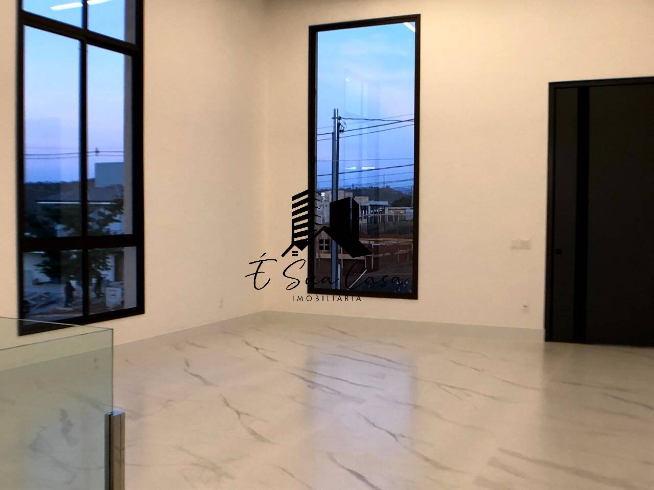 Casa, 4 quartos, 265 m² - Foto 3