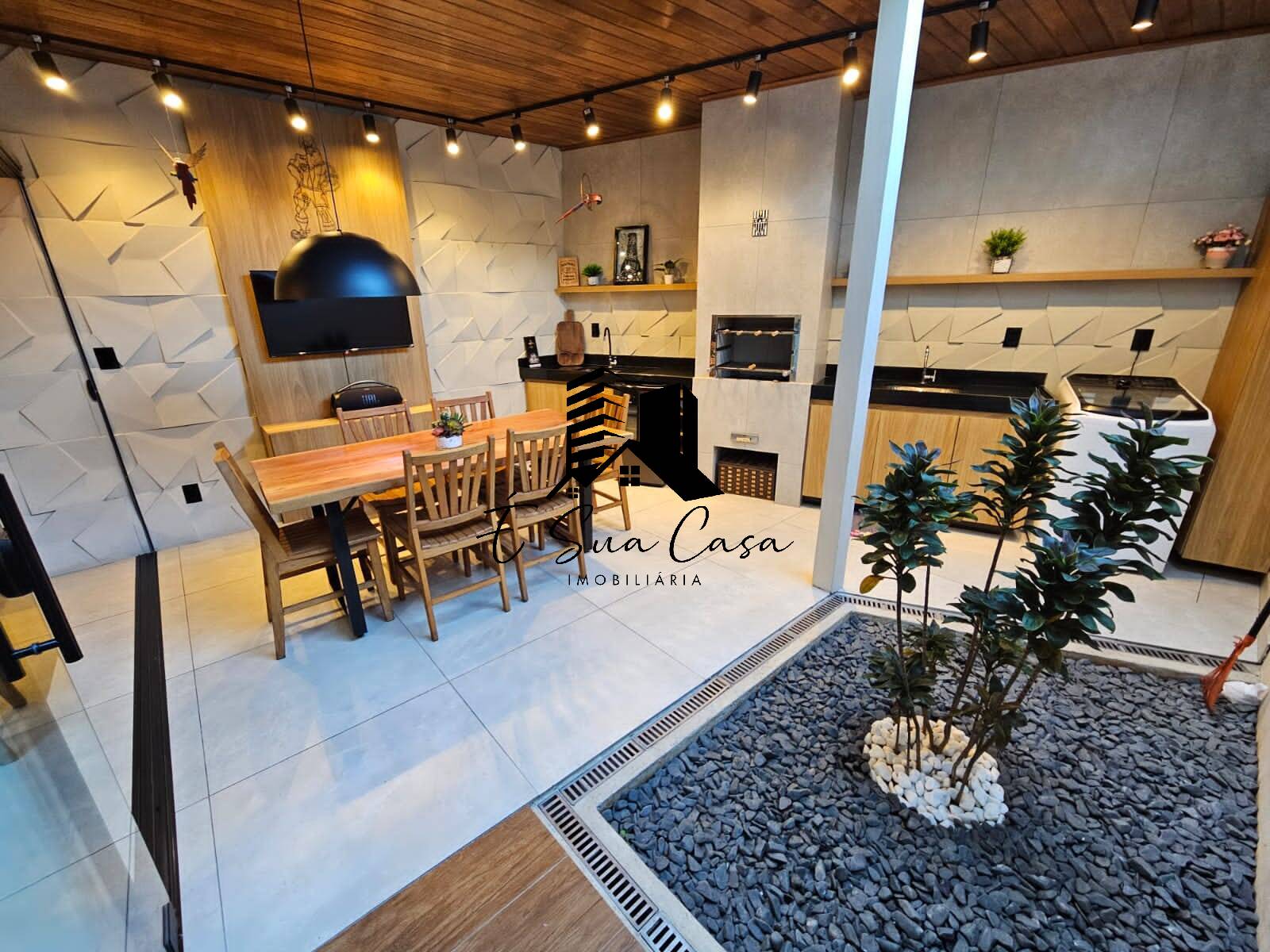 Casa, 3 quartos, 130 m² - Foto 1