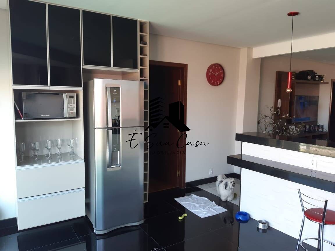 Casa, 2 quartos, 300 m² - Foto 4