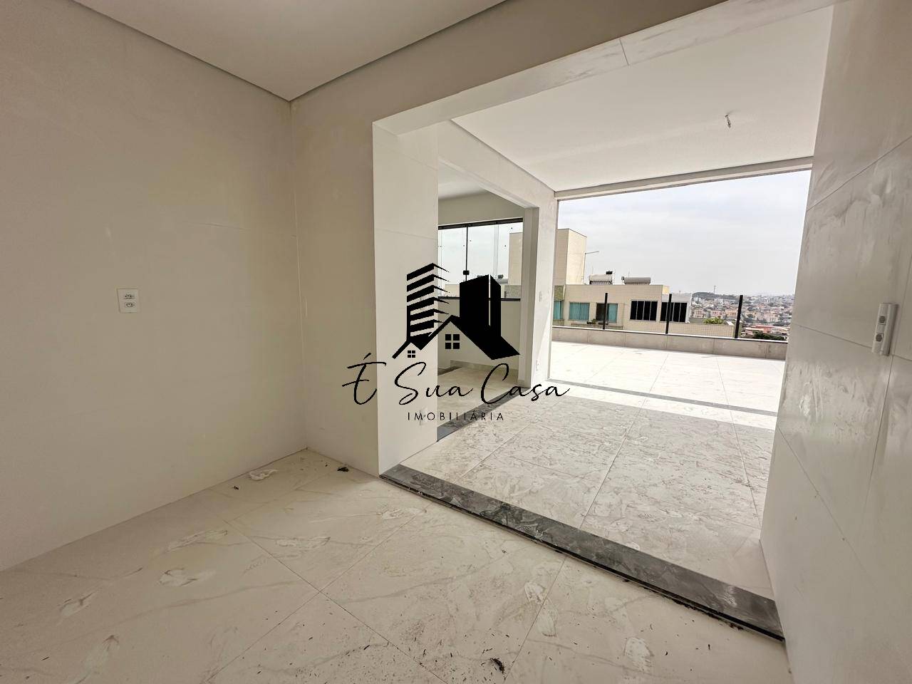 Cobertura, 3 quartos, 160 m² - Foto 2