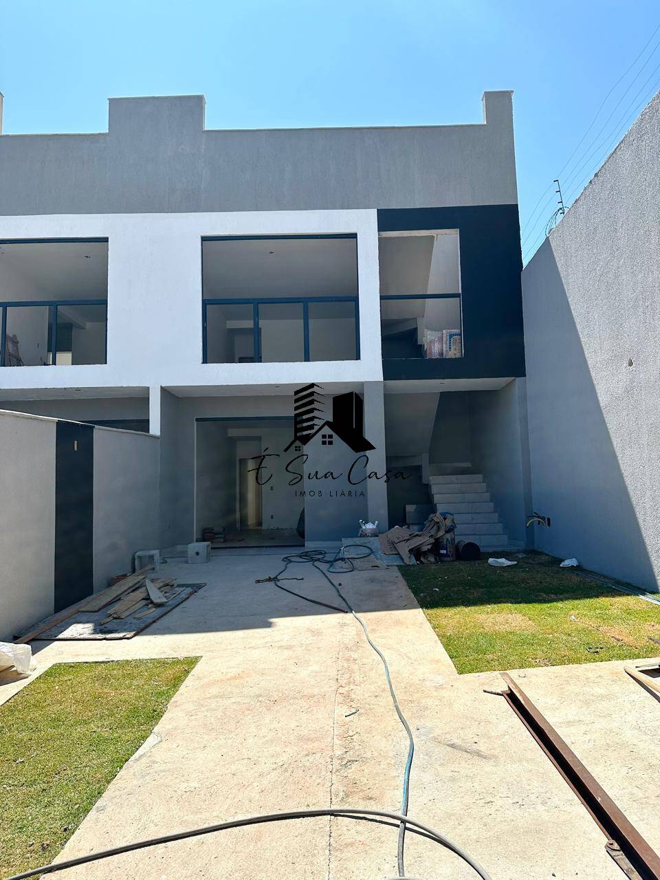 Casa, 3 quartos, 168 m² - Foto 1