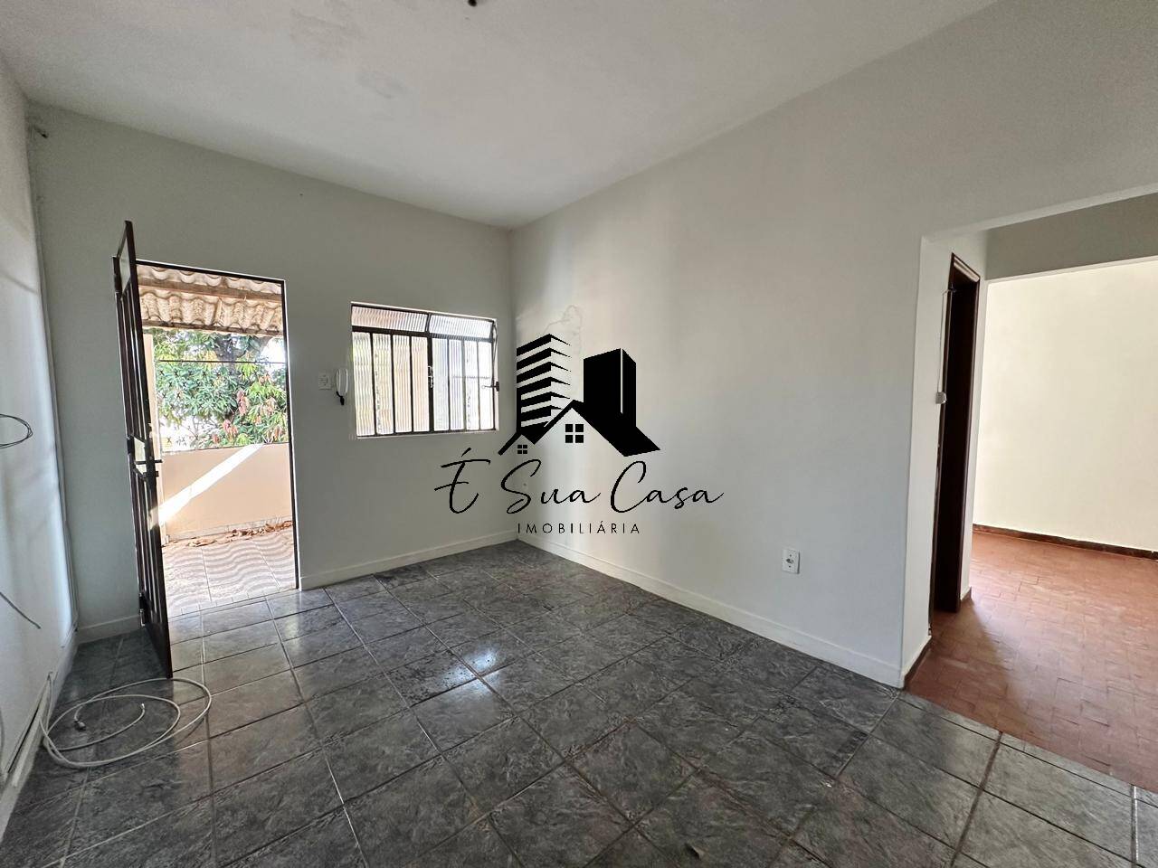 Casa, 3 quartos, 360 m² - Foto 2