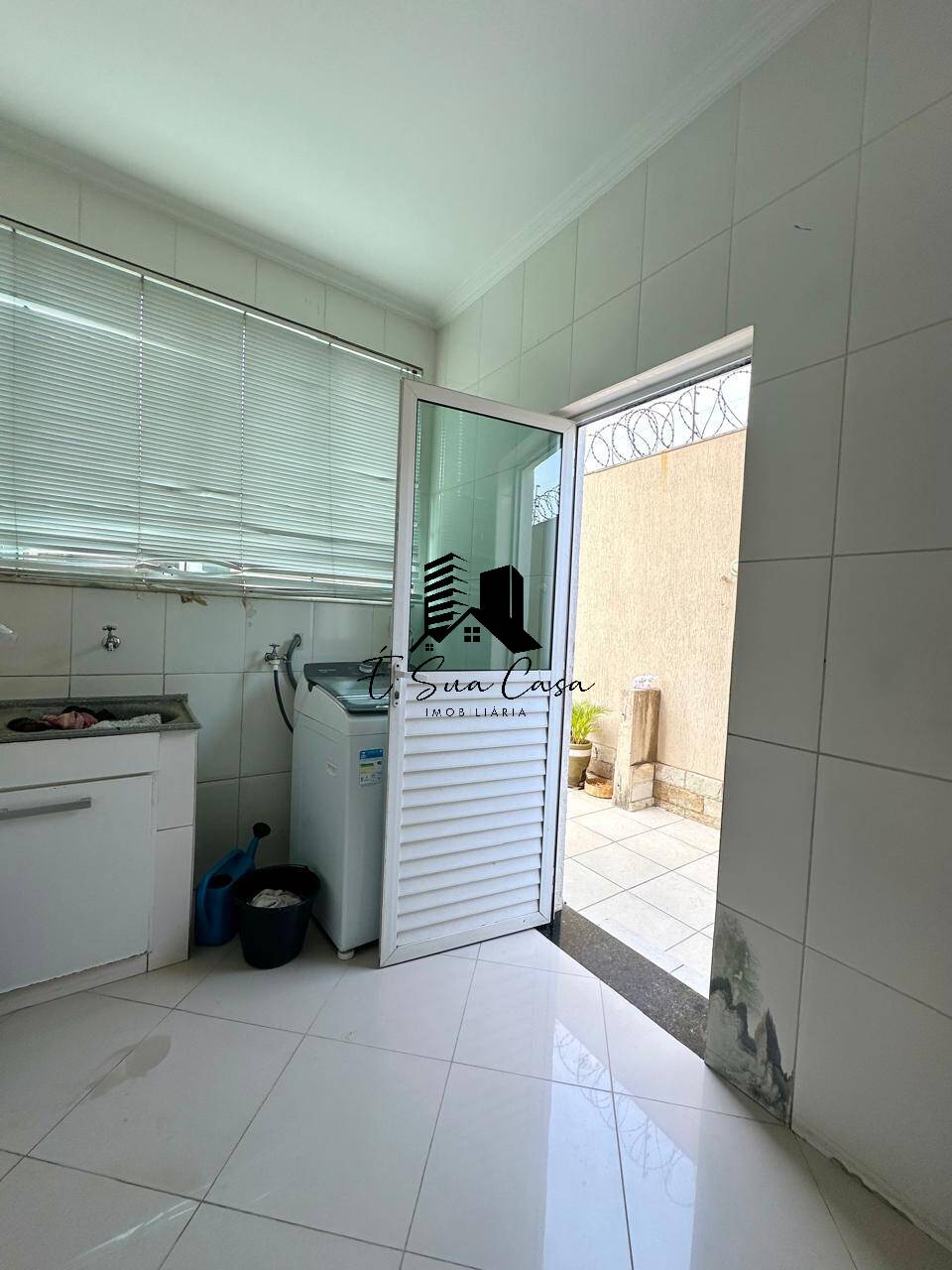 Casa, 4 quartos, 343 m² - Foto 26